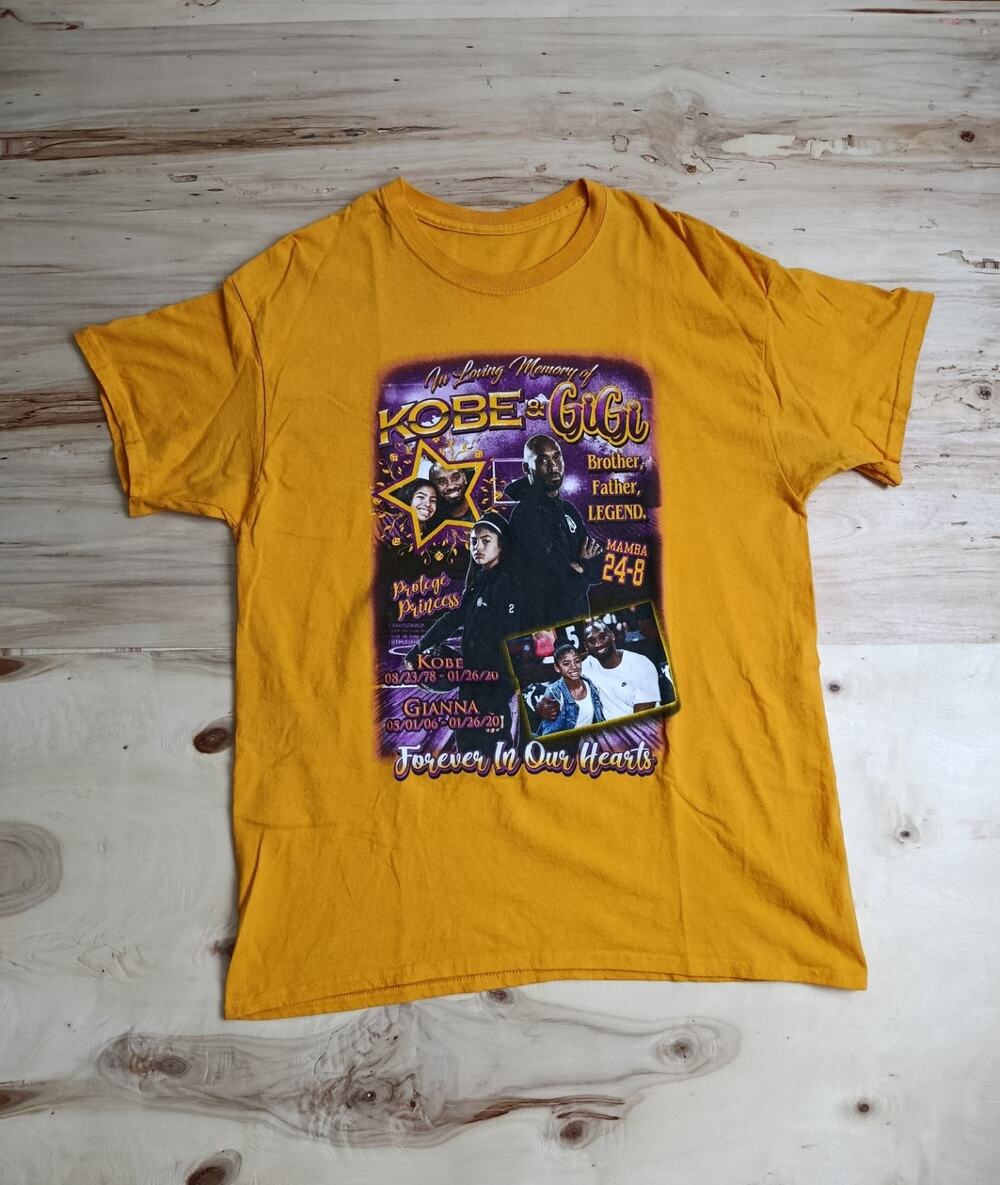 KOBE BRYANT & GIANNA 'GIGI' BRYANT MEMORIAL "RAP TEE" STYLE GRAPHIC T-SHIRT